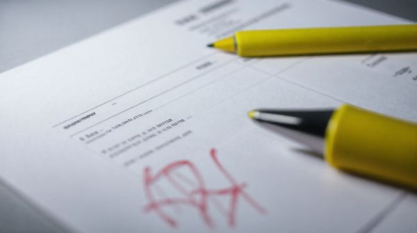 10 astuces pour identifier les surcoûts dans vos factures